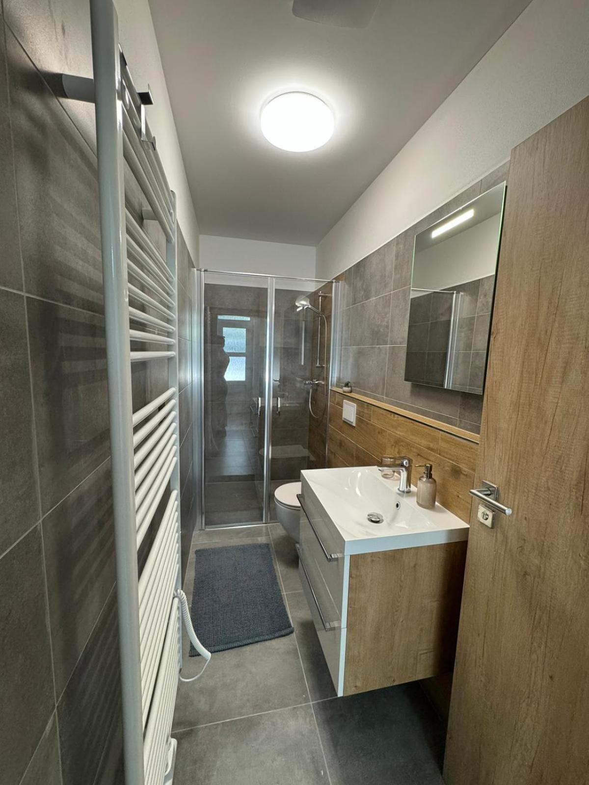 Hobiti Apartman - Sam Rathschlag Extérieur photo